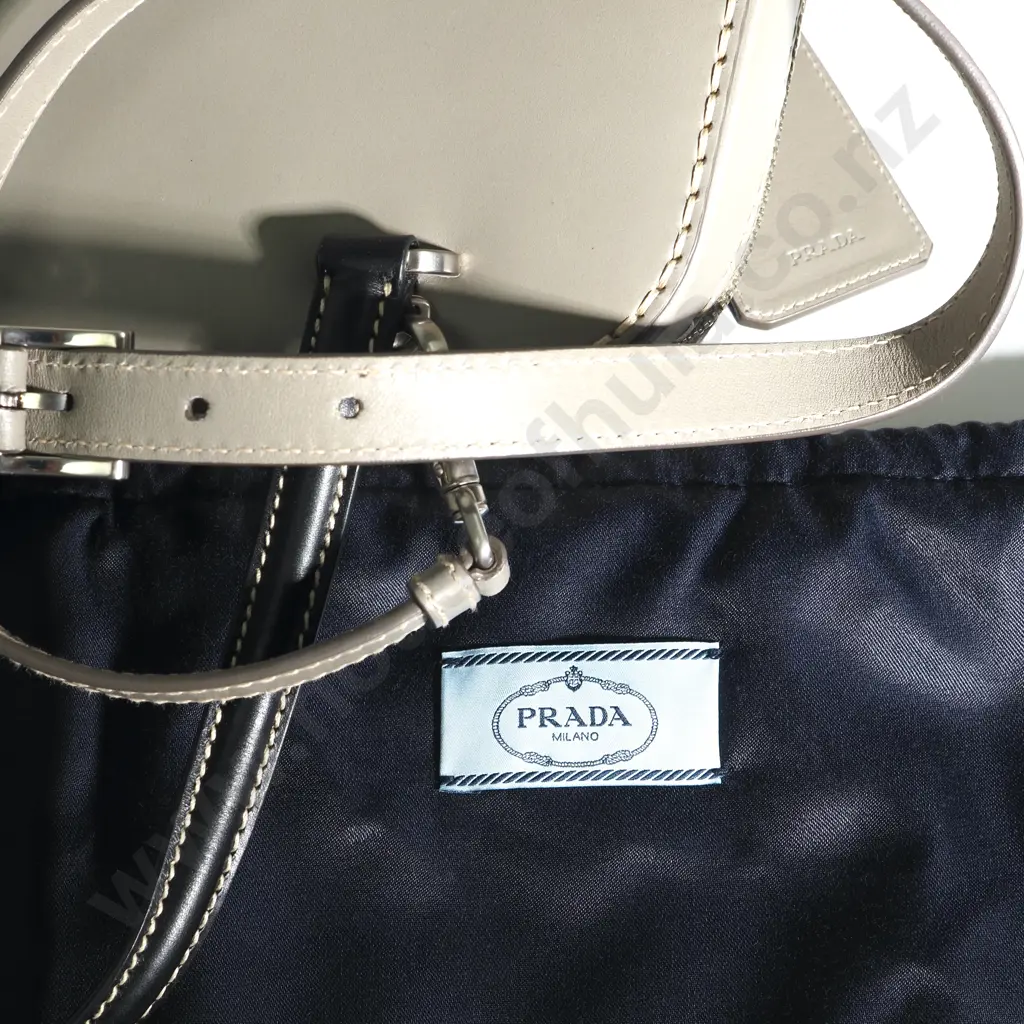 PRADA Tricolor Bauletto Vitello Leather Satchel Image 1++