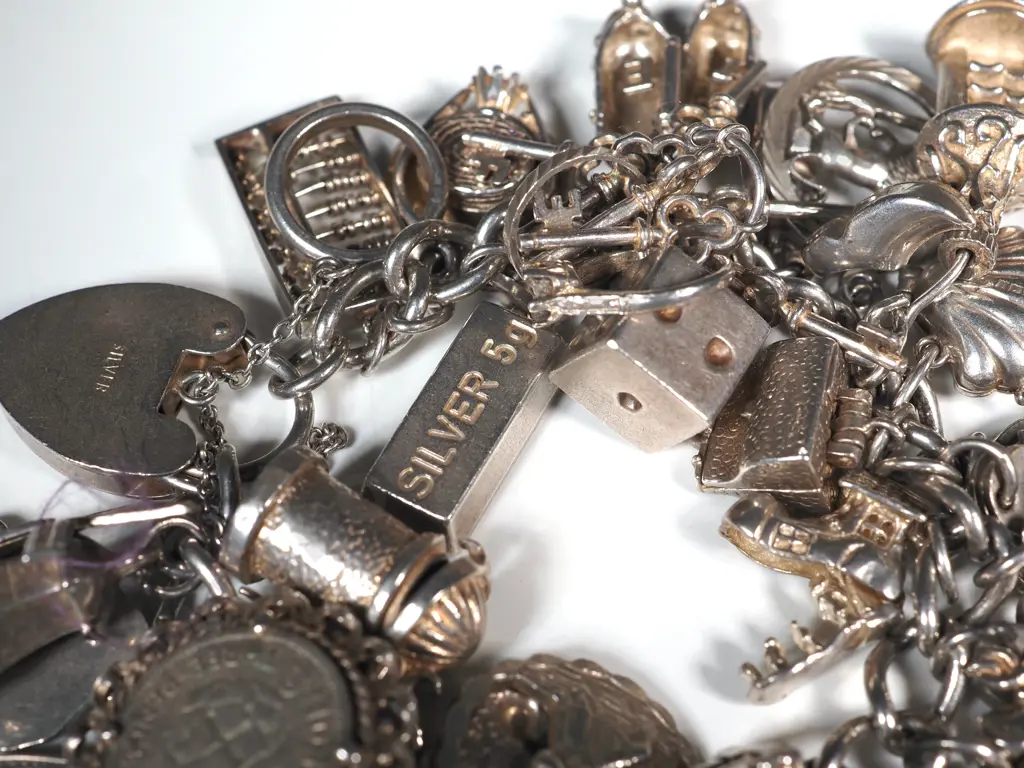Substantial Sterling Silver Charm Bracelet Image 1++