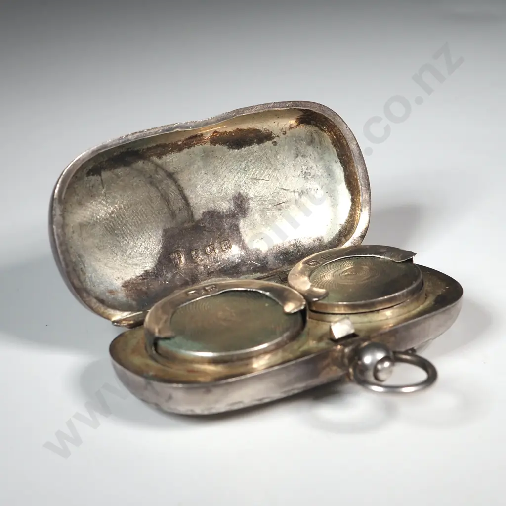 Sterling Silver Engraved Double Sovereign Holder Image 1++