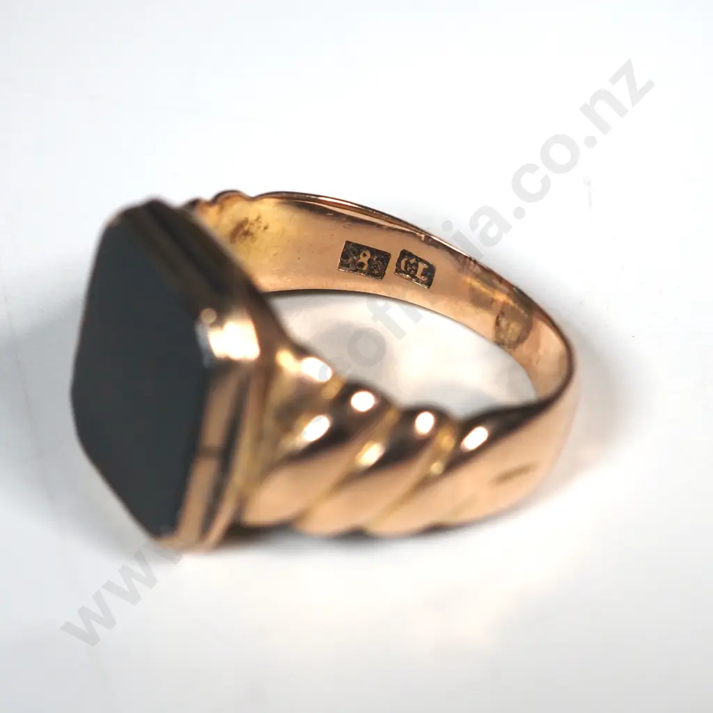 14ct Gold Bloodstone Signet Style Ring Image 1++