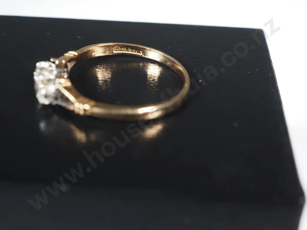 18ct Gold & Platinum Two Stone Ring  Image 1++