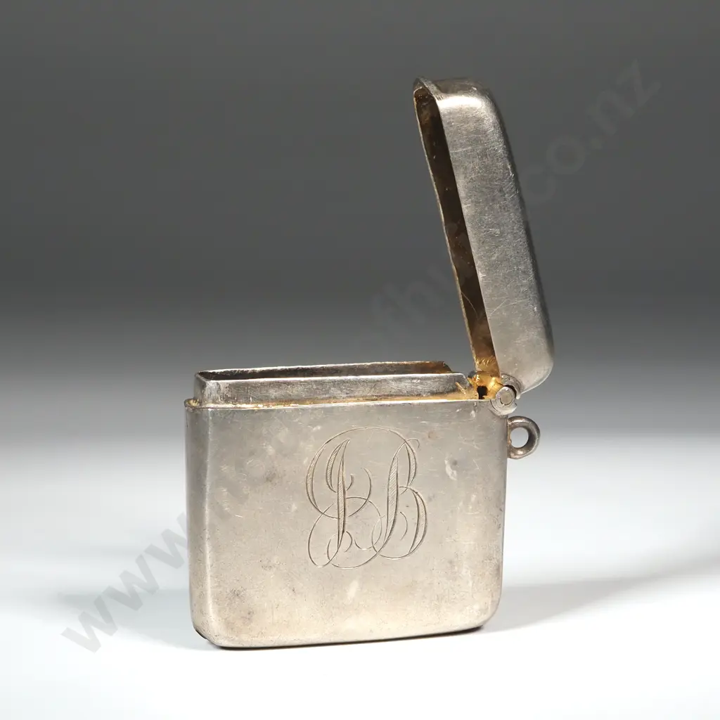 Historical Vesta in Sterling Silver - 1915 Image 1++