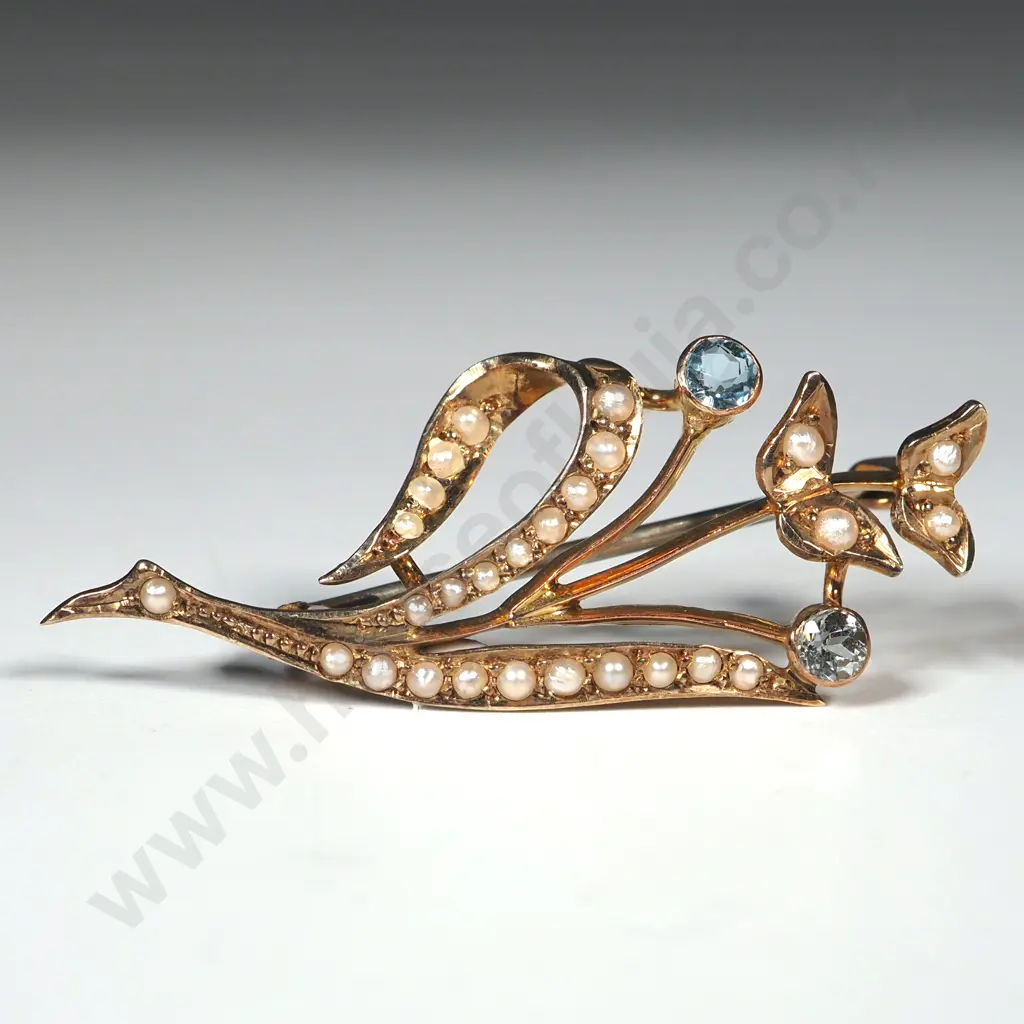 9ct Gold & Blue Gem Seedpearl Lily Brooch Image 1++