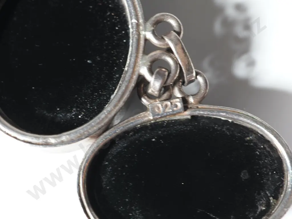 Sterling SIlver Earring Necklace Ring Set Missing One Earring Image 1++