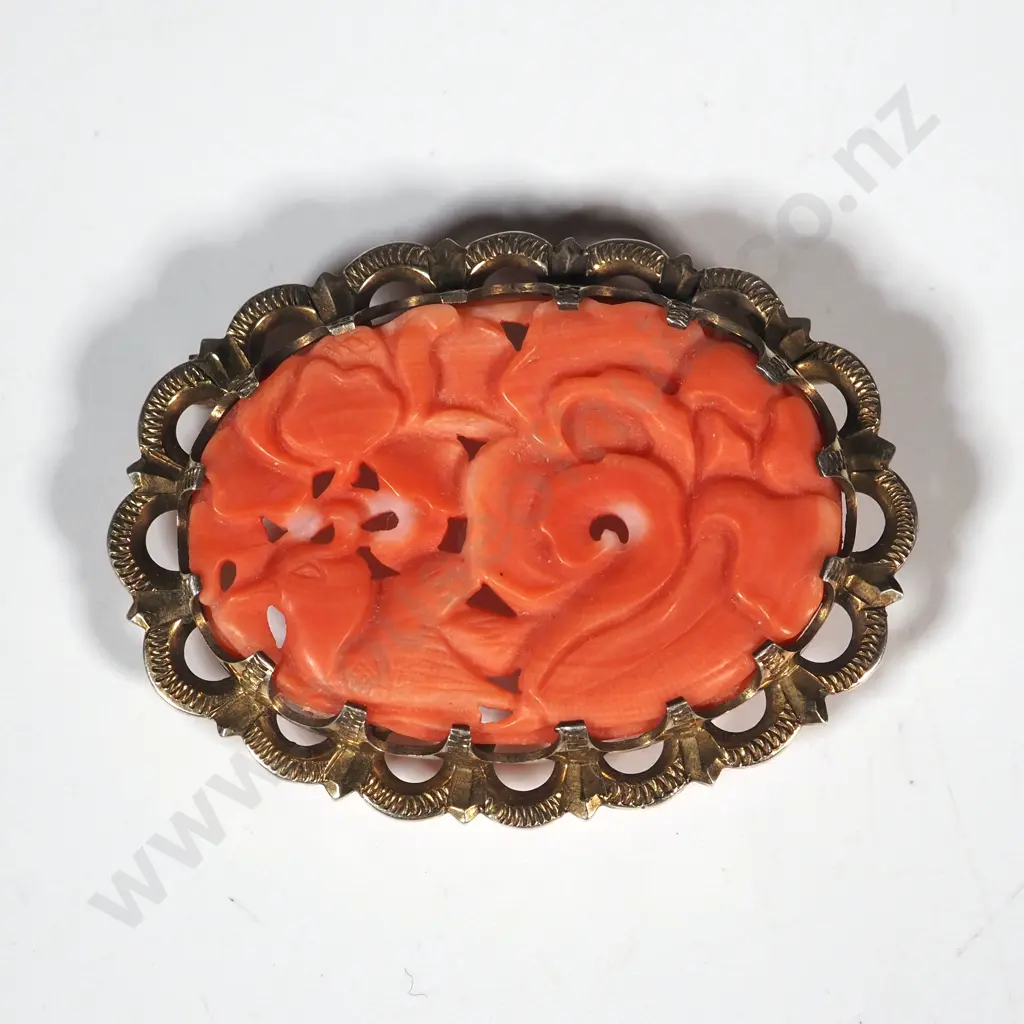 Silver gilt carved coral brooch with bird and flowers Image 1++