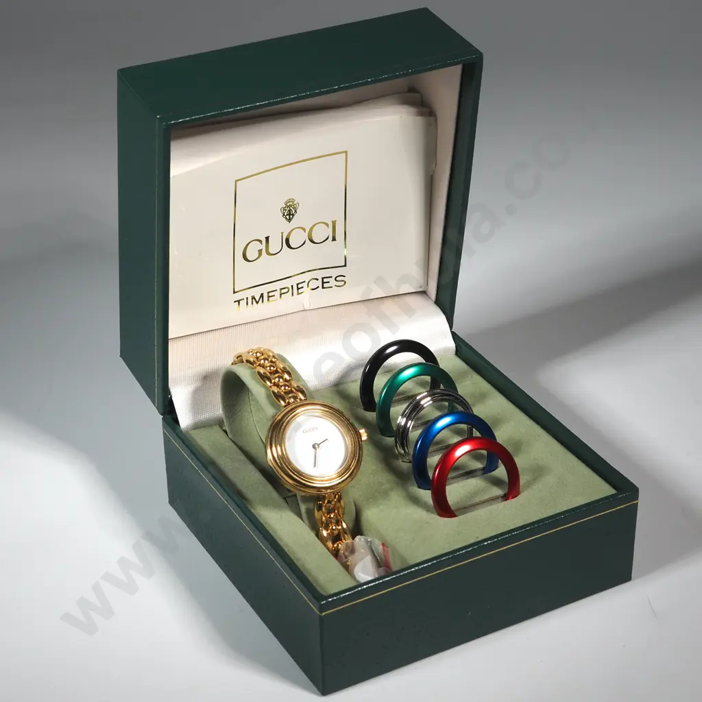 Gucci Ladies Watch With Interchangeable Bezel. MIB  Image 1++