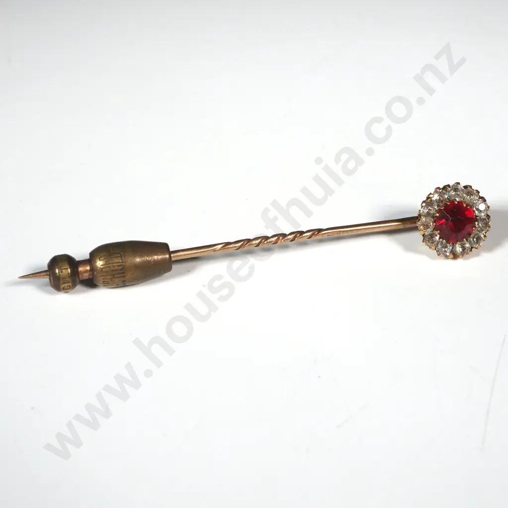 Sparkly 9ct Gold Gem Stick Pin Image 1++