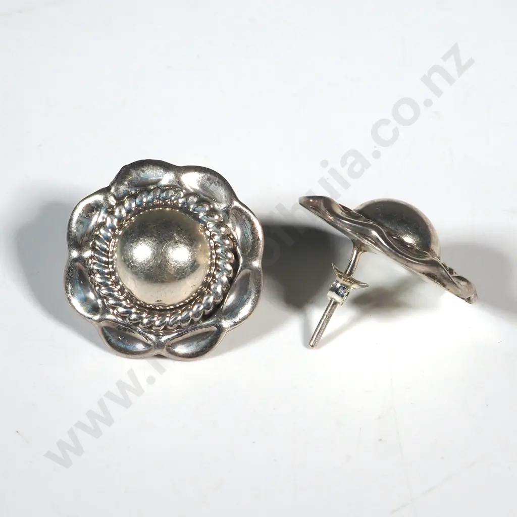 Pair Of  Sterling Silver Stylised Rose  Shaped Earrings Image 1++