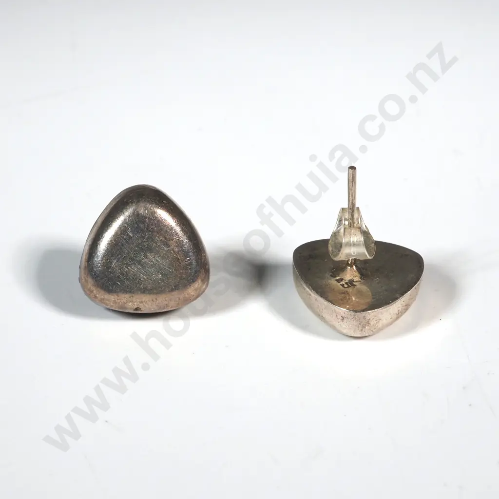 Sterling Silver Triangular Shaped Earrings Image 1++