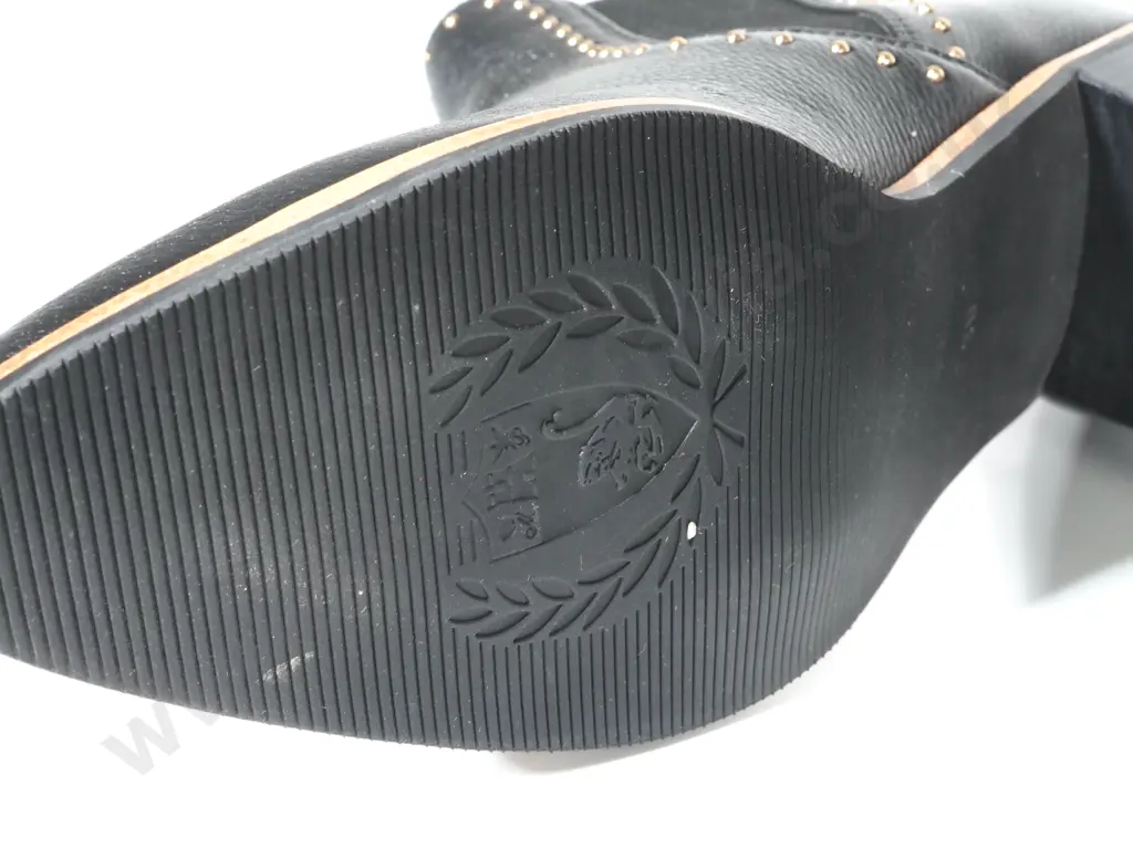 One Pair New Mi Piaci Leather Black Boots Size 39 Image 1++
