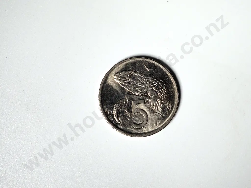 200 X NEW ZEALAND 1970 UNC FIVE CENTS COINS Image 1++