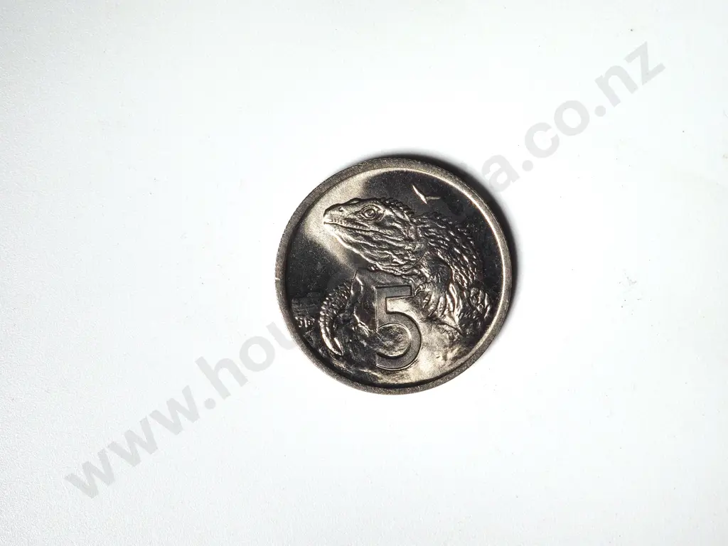 95 X NEW ZEALAND 1974 UNC 5 CENTS COINS Image 1++