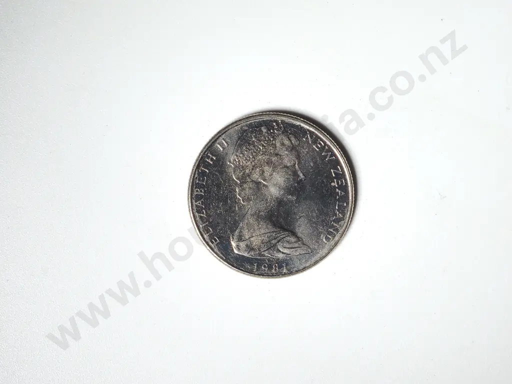 780 X NEW ZEALAND 1981 UNC 5 CENTS COINS Image 1++