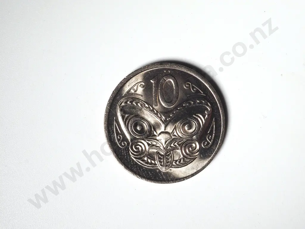 70 X NEW ZEALAND 1973 UNC TEN CENTS COINS Image 1++