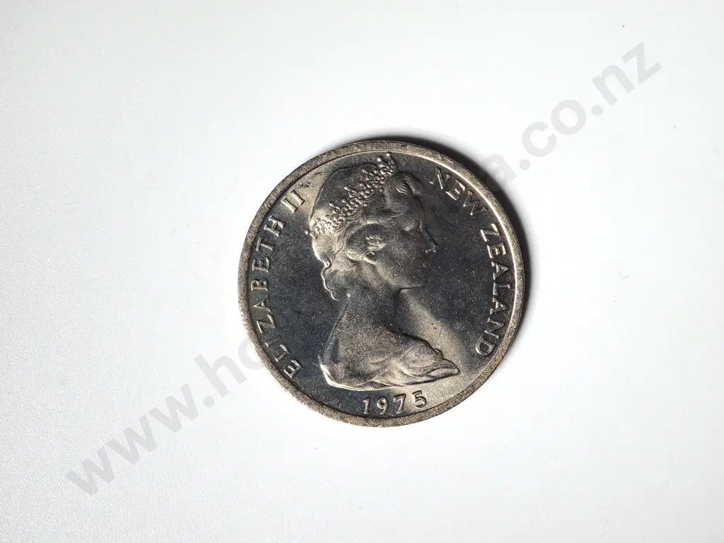 95 X NEW ZEALAND 1975 UNC TEN CENTS COINS Image 1++