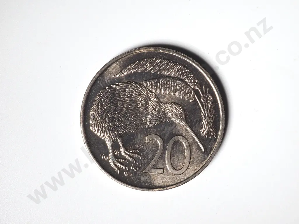 35 X NEW ZEALAND 1973 UNC TWENTY CENTS COINS Image 1++