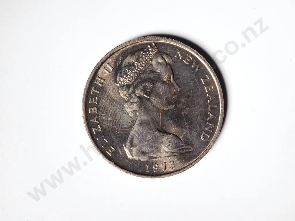 35 X NEW ZEALAND 1973 UNC TWENTY CENTS COINS Image 1++