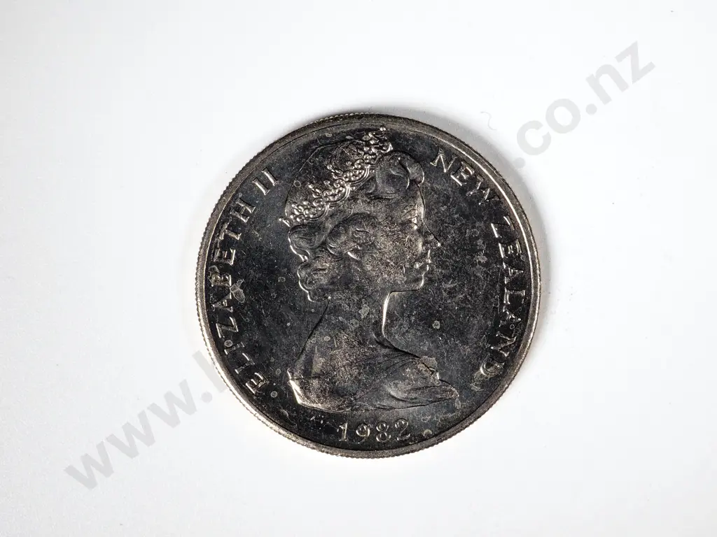 95 X NEW ZEALAND 1982 UNC TWENTY CENTS COINS Image 1++