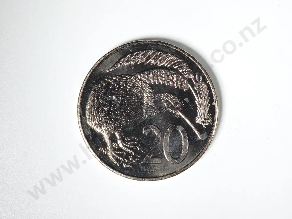 100 X NEW ZEALAND 1987 UNC TWENTY CENTS COINS Image 1++