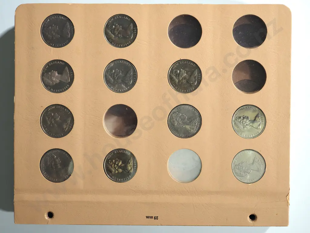 15 X PAGES OF NZ DECIMAL COINS 20 CENTS TO $2 98 COINS Image 1++
