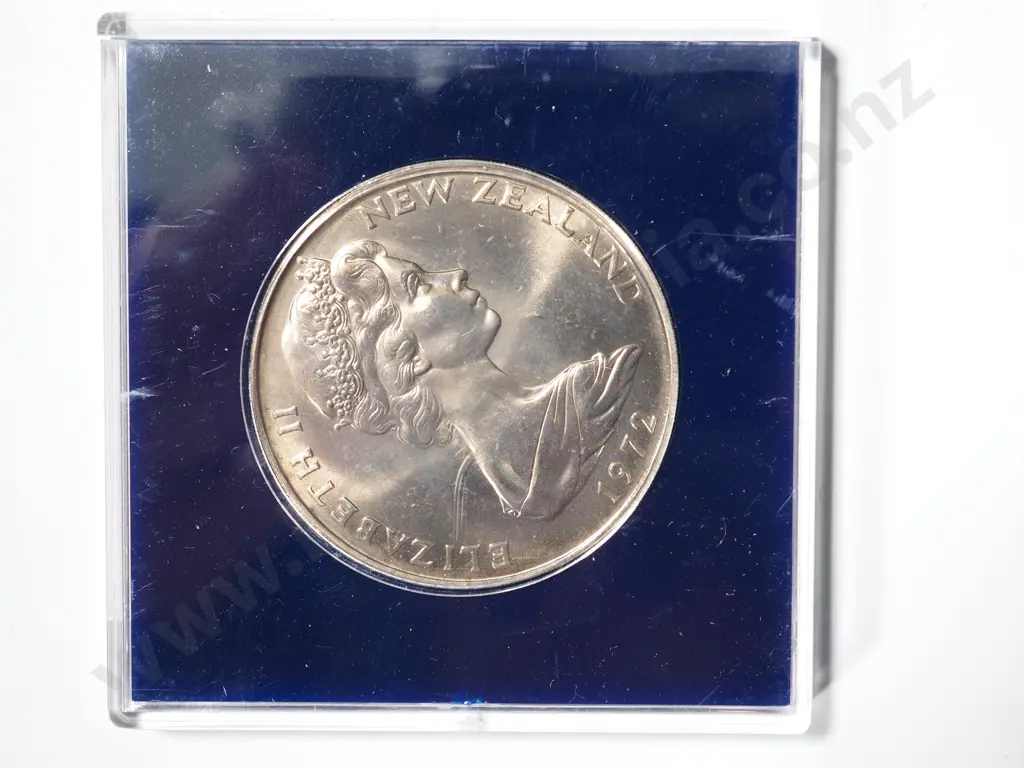 25 x 1972 UNC ONE DOLLAR COINS Image 1++