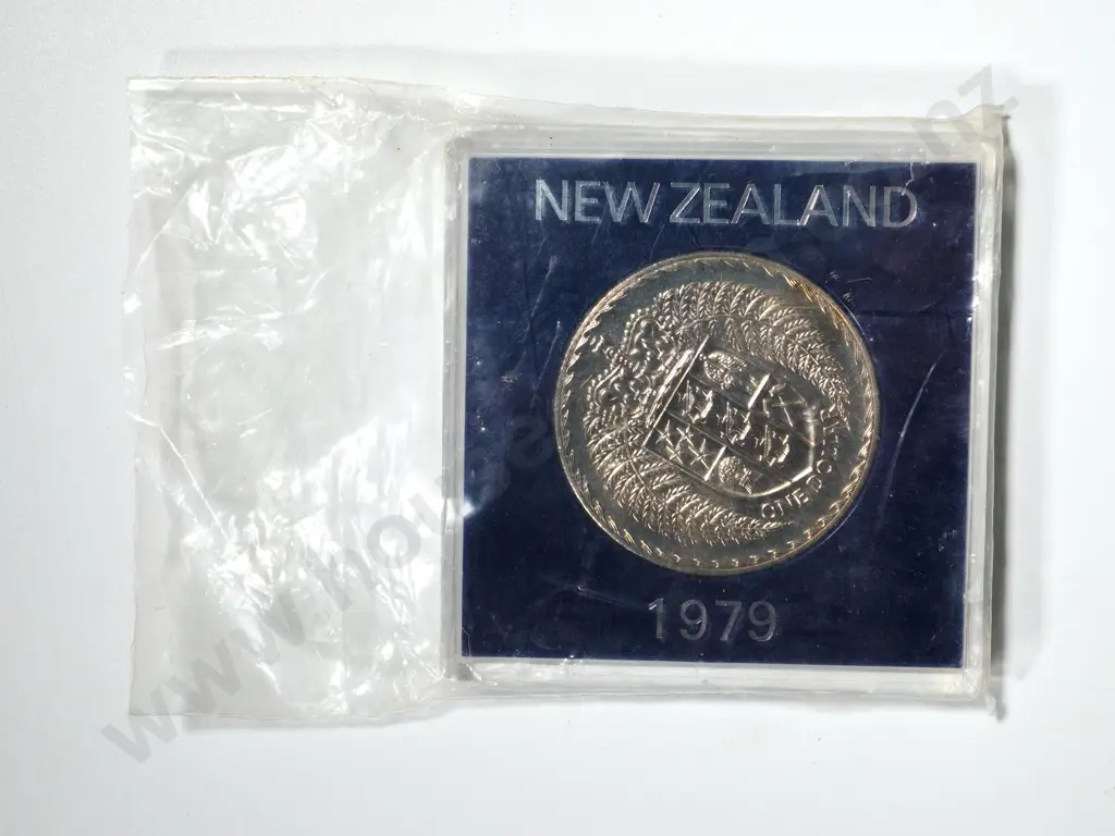 25 x 1979 UNC ONE DOLLAR COINS Image 1++