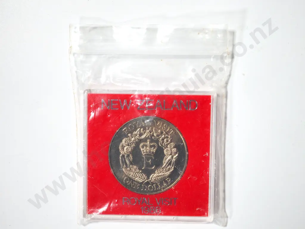 60 x 1986 ROYAL VISIT UNC ONE DOLLAR COINS Image 1++