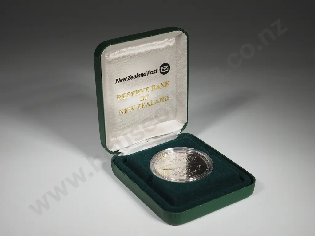 10 X 2003 GIANT KOKOPU UNC FIVE DOLLARS COINS Image 1++