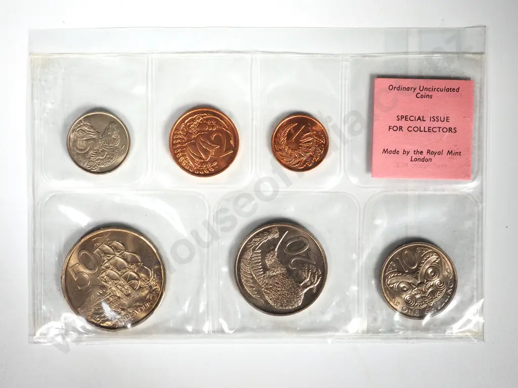 25 X 1968 UNC SETS Image 1++