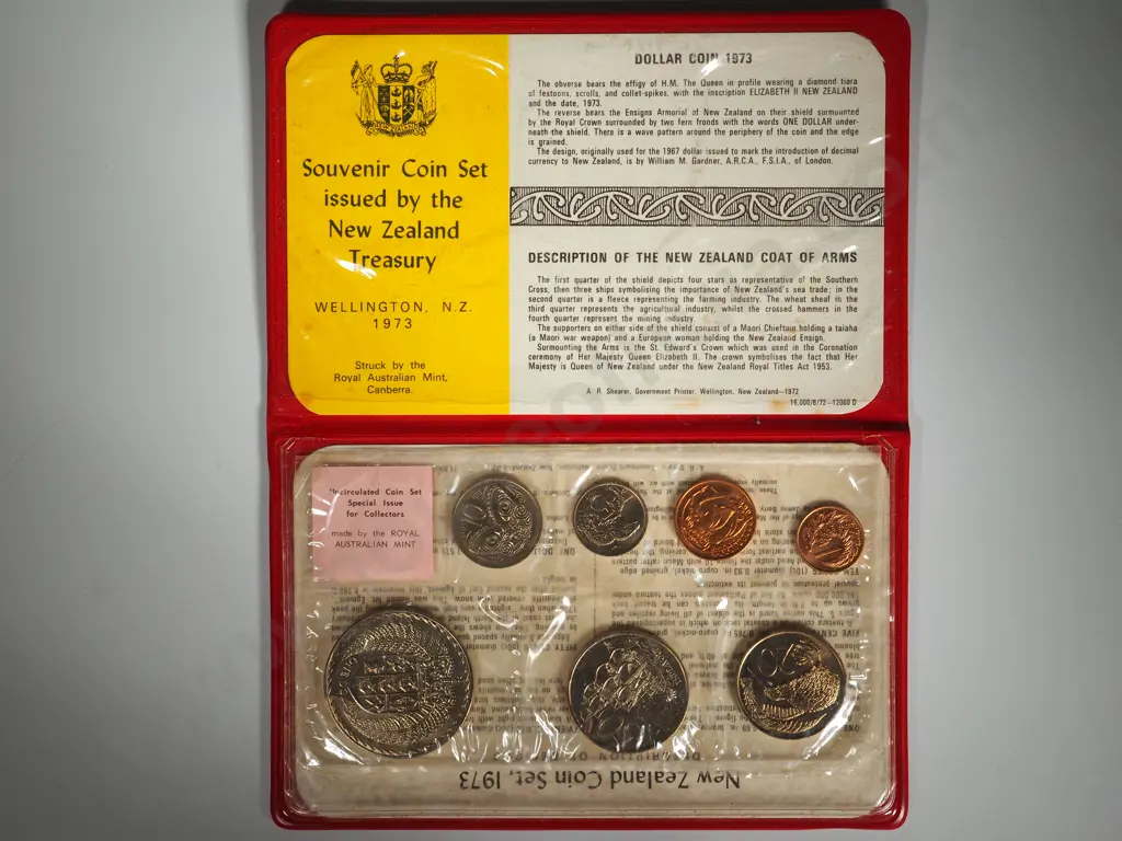 8 X 1973 UNC SETS Image 1++