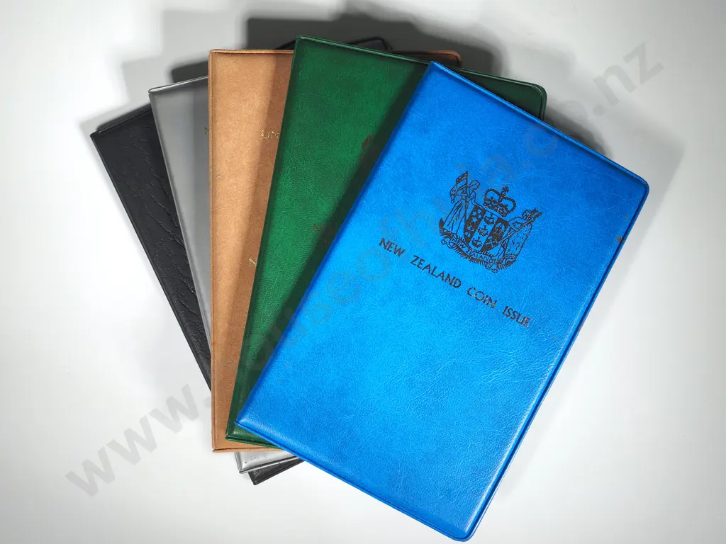 20 x NZ UNC SETS 1969 TO 1988 COMPLETE Image 1++