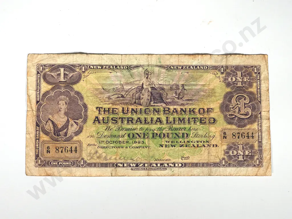 THE UNION BANK OF AUSTRALIA ONE POUND 1923 Image 1++