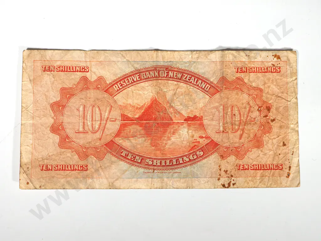 RESERVE BANK OF NEW ZEALAND TEN SHILLINGS 1934 Image 1++