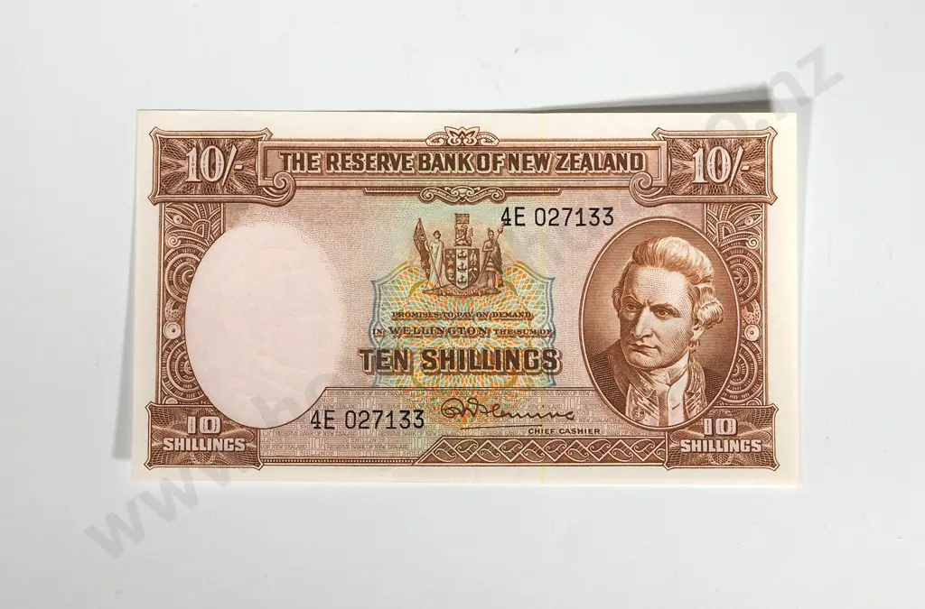 RESERVE BANK OF NEW ZEALAND TEN SHILLINGS FLEMING UNC Image 1++