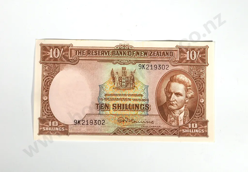 RESERVE BANK OF NEW ZEALAND TEN SHILLINGS FLEMING UNC Image 1++