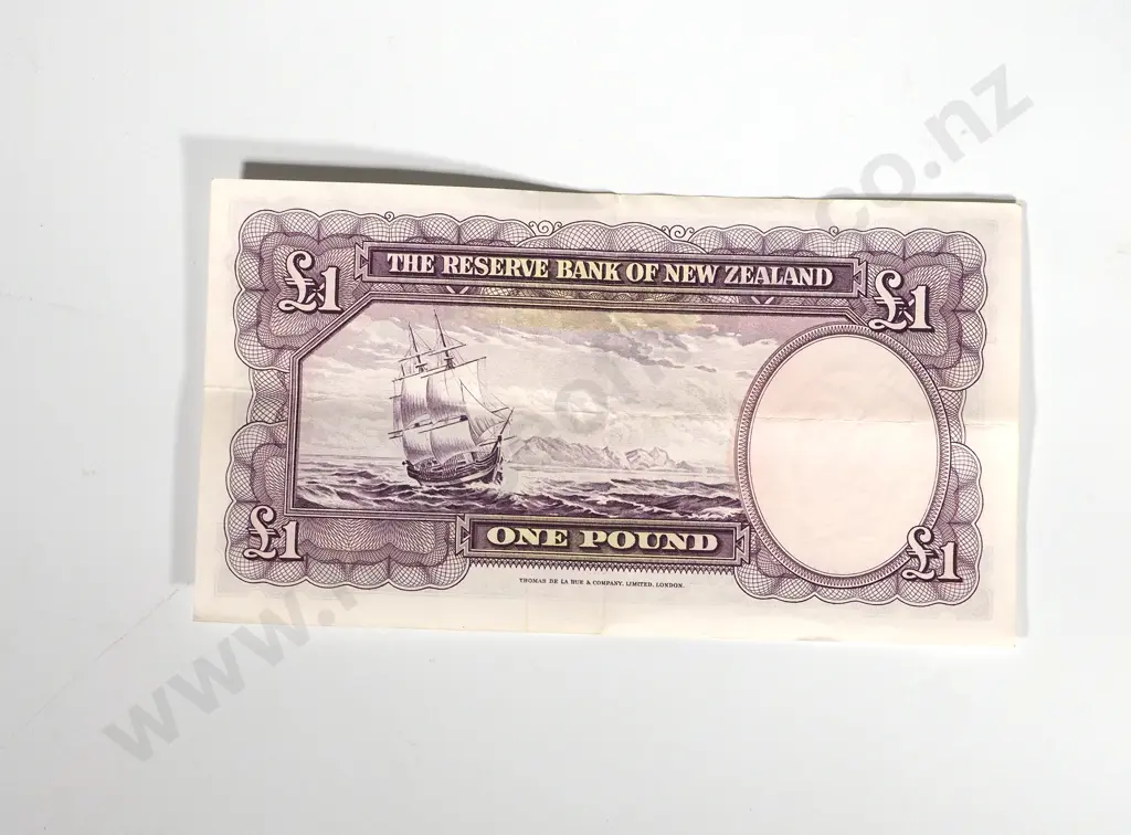 6 X RESERVE BANK OF NEW ZEALAND ONE POUND FLEMING Image 1++