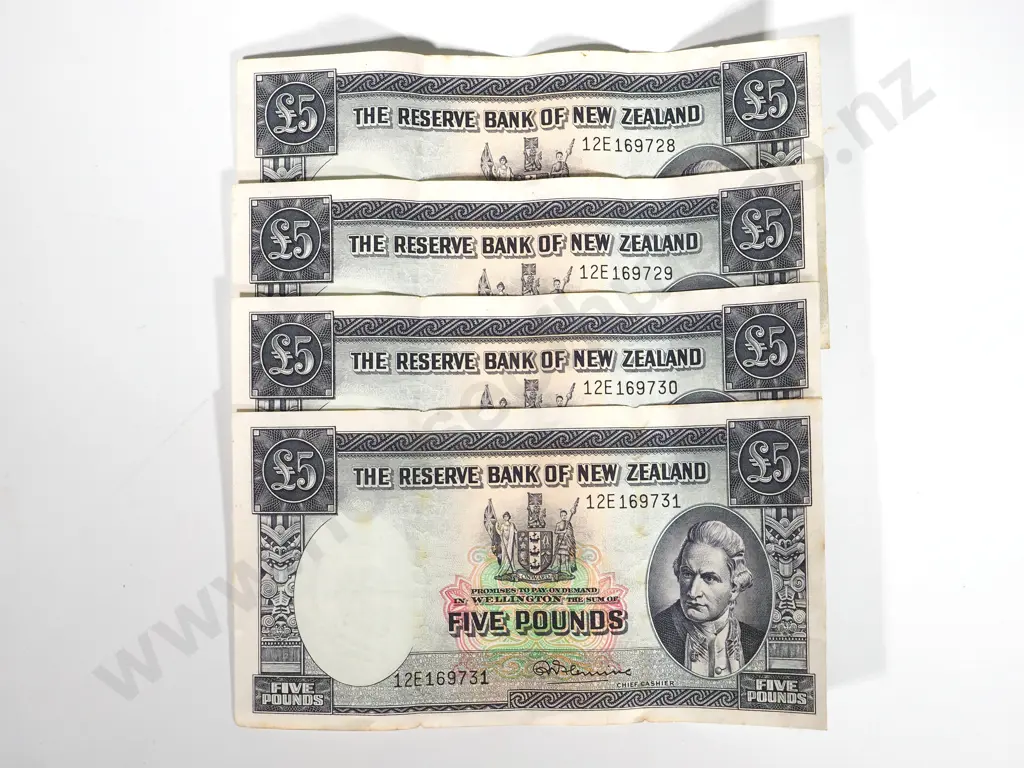 4 X CONSEC RESERVE BANK OF NEW ZEALAND FIVE POUNDS FLEMING F Image 1++