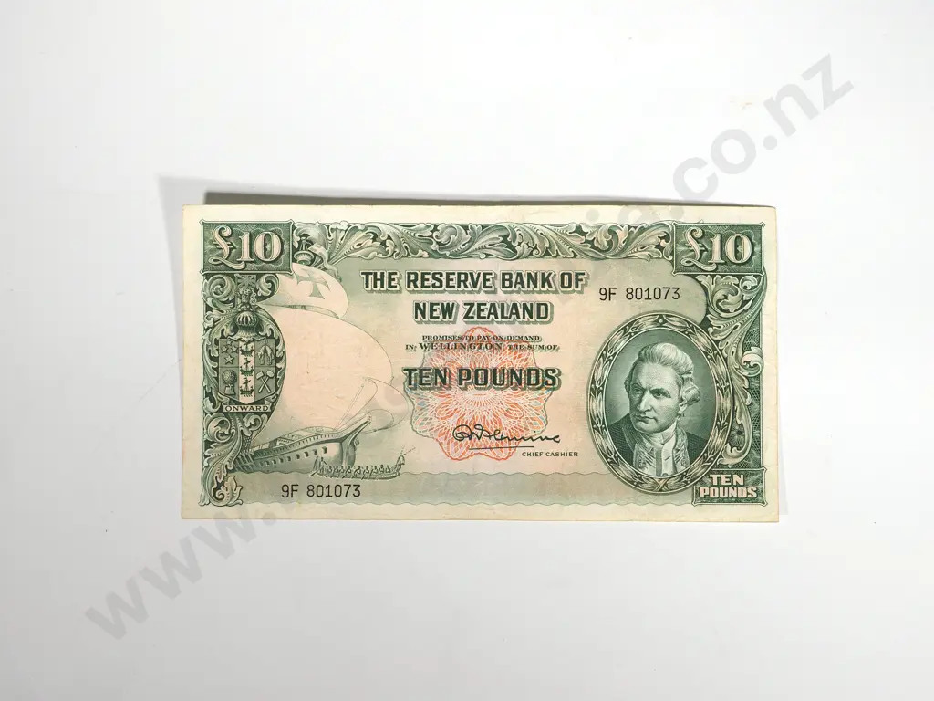 RESERVE BANK OF NEW ZEALAND TEN POUNDS FLEMING VF Image 1++