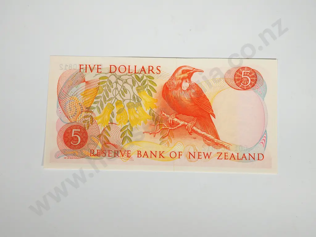 RESERVE BANK OF NEW ZEALAND FIVE DOLLARS FLEMING UNC Image 1++