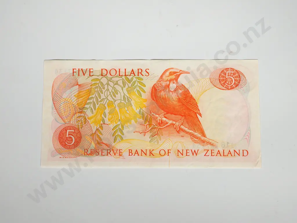 5 X CONSEC RESERVE BANK OF NEW ZEALAND FIVE DOLLARS KNIGHT VF Image 1++