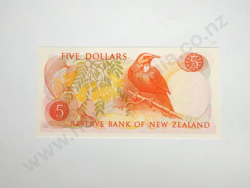 RESERVE BANK OF NEW ZEALAND FIVE DOLLARS HARDIE T1 UNC Image 1++