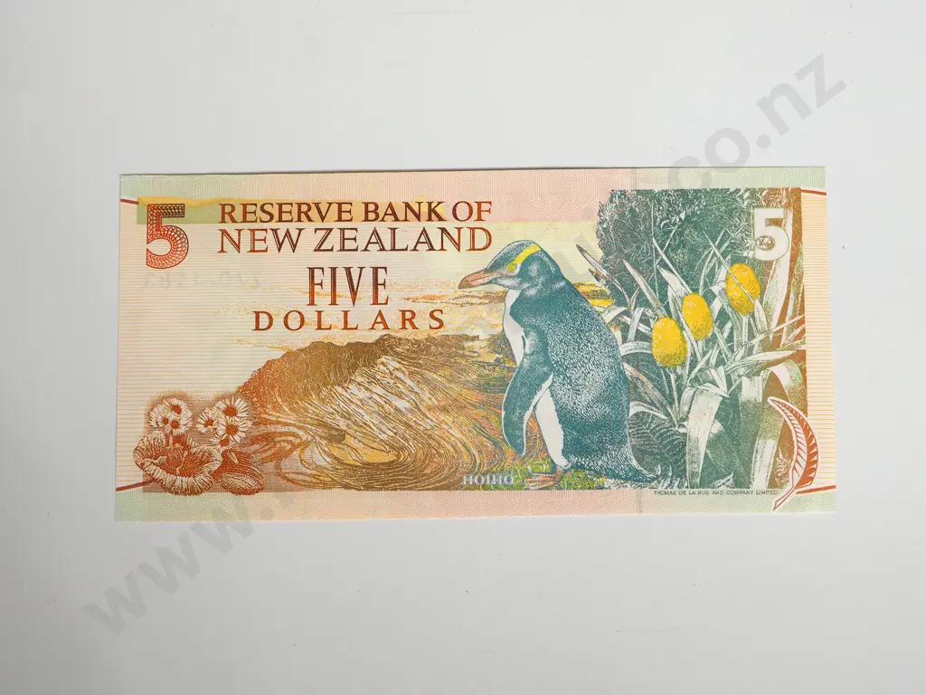 RESERVE BANK OF NEW ZEALAND FIVE DOLLARS ZZ BRASH T II UNC Image 1++