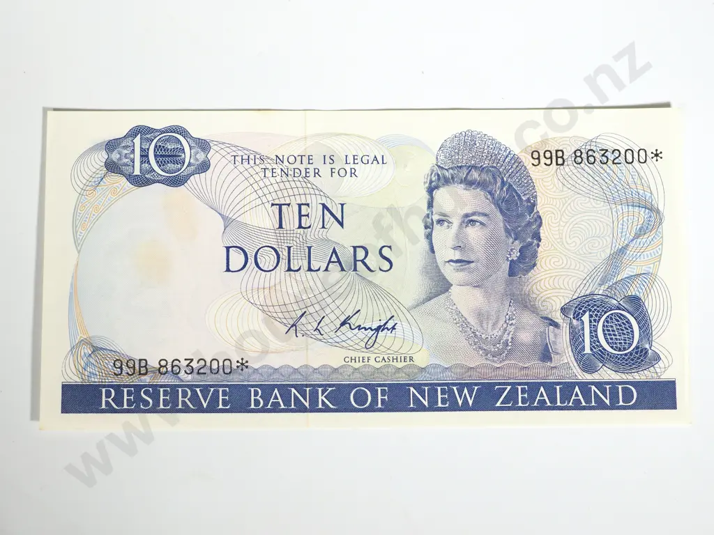 RESERVE BANK OF NEW ZEALAND TEN DOLLARS STAR KNIGHT A.UNC Image 1++