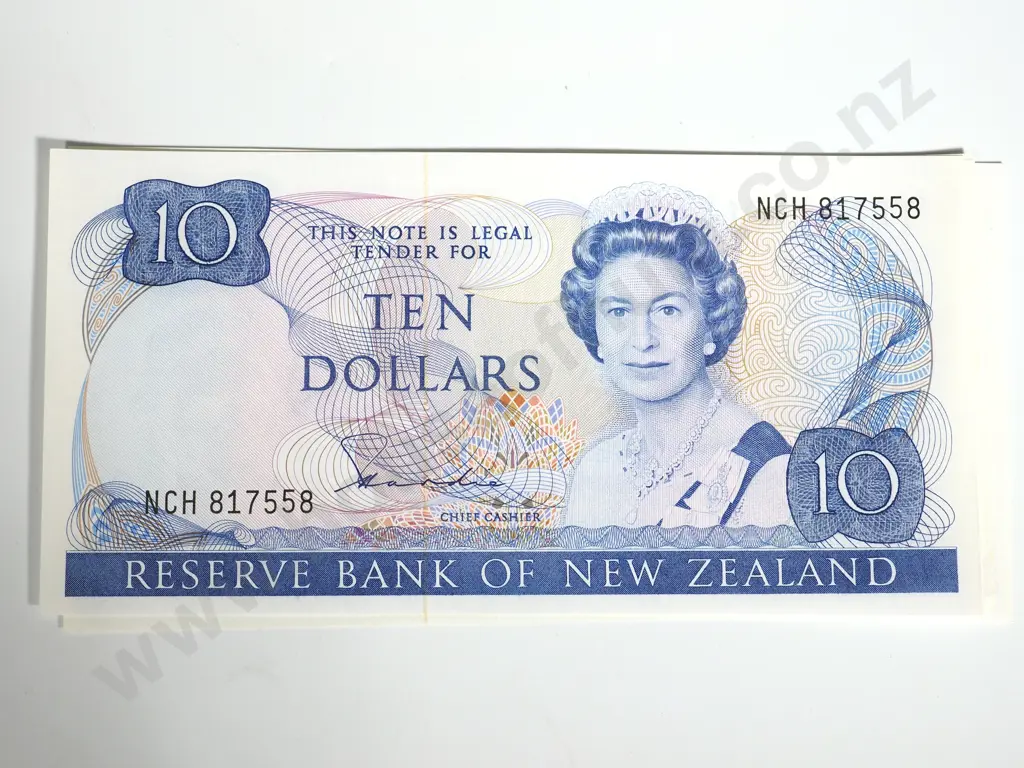 4 X RESERVE BANK OF NEW ZEALAND TEN DOLLARS HARDIE T2 UNC Image 1++