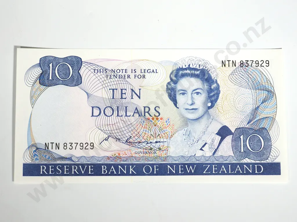 RESERVE BANK OF NEW ZEALAND TEN DOLLARS RUSSELL UNC Image 1++