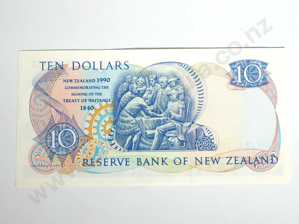 2 X CONSEC RESERVE BANK OF NEW ZEALAND TEN DOLLARS BRASH 1990 A.UNC Image 1++