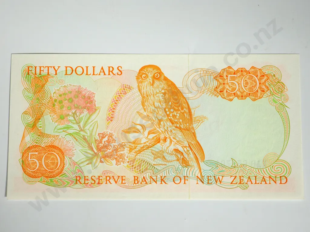 RESERVE BANK OF NEW ZEALAND FIFTY DOLLARS HARDIE T2 UNC Image 1++
