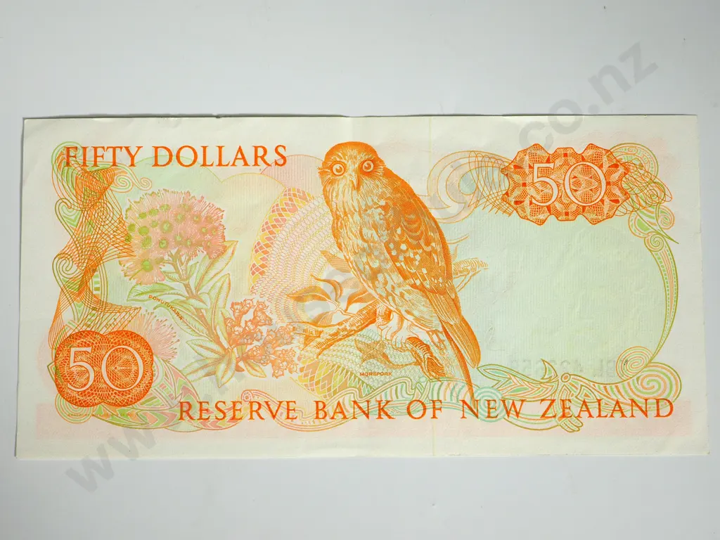 2 X CONSEC RESERVE BANK OF NEW ZEALAND FIFTY DOLLARS BRASH T 1 A.UNC Image 1++