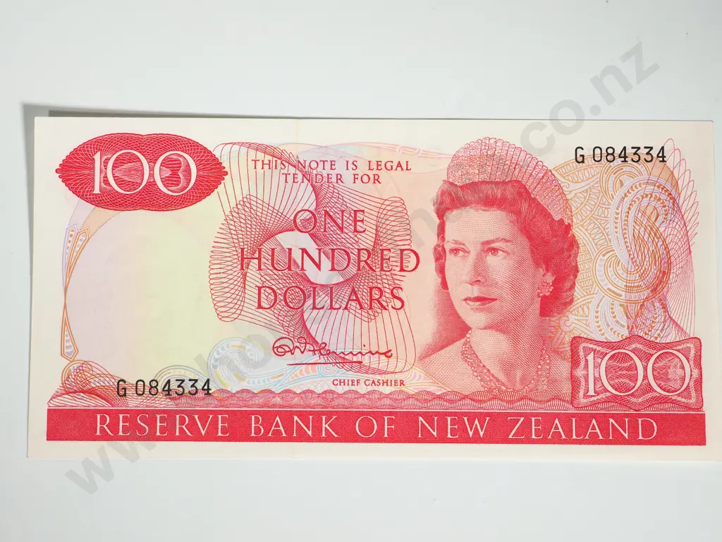 RESERVE BANK OF NEW ZEALAND ONE HUNDRED DOLLARS FLEMING UNC Image 1++