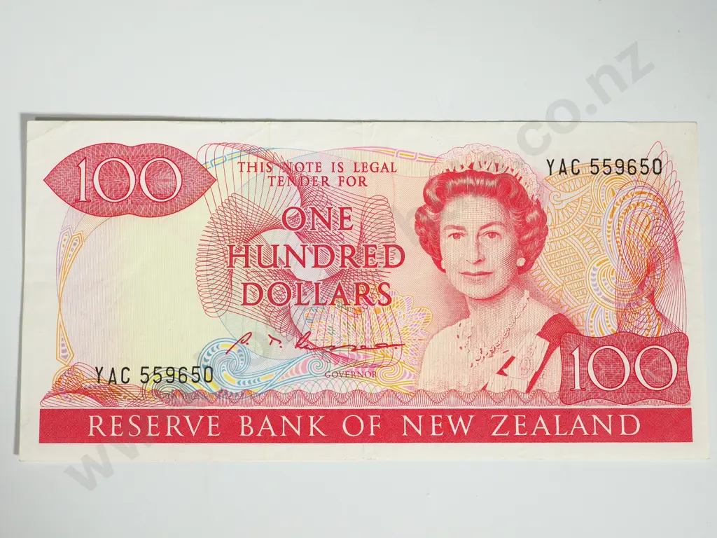 RESERVE BANK OF NEW ZEALAND ONE HUNDRED DOLLARS RUSSELL A.UNC Image 1++